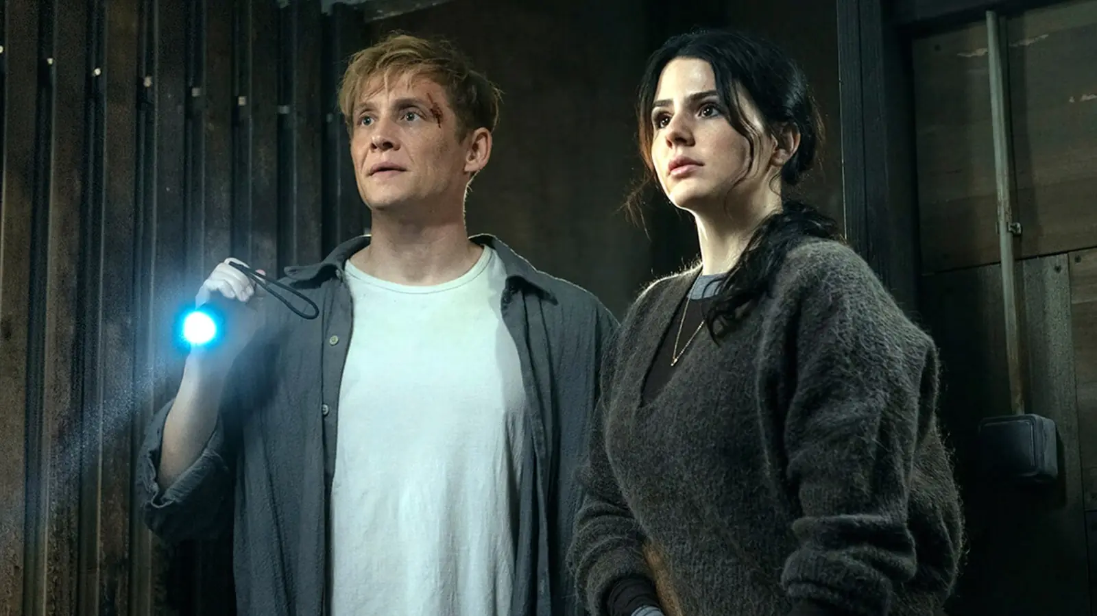 Netflix Audiences Captivated by Thrilling German Sci-Fi Escape Room Drama